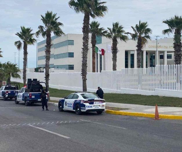 Falsa amenaza de bomba obliga a cancelar sesión Falsa amenaza de bomba obliga a cancelar sesión