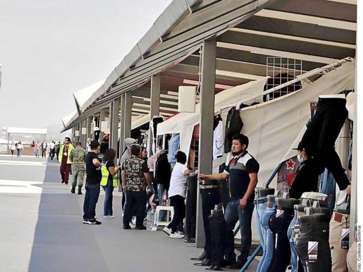 Ahora montan Aerotianguis de ropa en el Felipe Ángeles Ahora montan Aerotianguis de ropa en el Felipe Ángeles