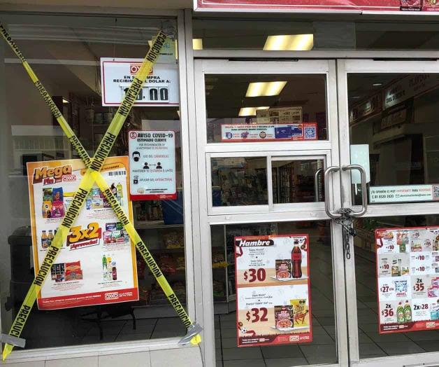 Clausuran negocios por no renovar permisos