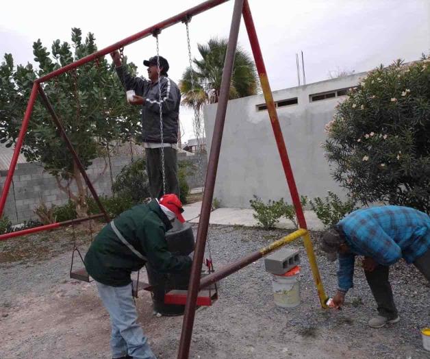 No paran acciones de gobierno; rehabilitan los parques y plazas