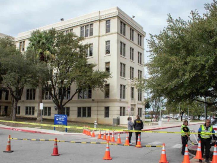 Resiente San Antonio efectos por sismo Resiente San Antonio efectos por sismo