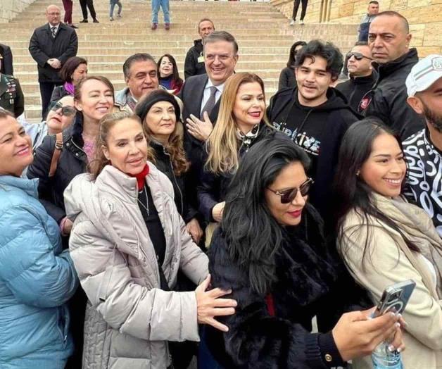 Presume Ebrard Gobierno democrático a IP-Turquía 