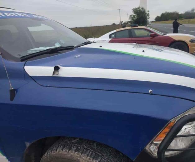 Atacan a balazos a policías estatales