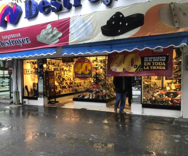 Sin tregua el mal clima; comerciantes se ven afectados Sin tregua el mal clima; comerciantes se ven afectados