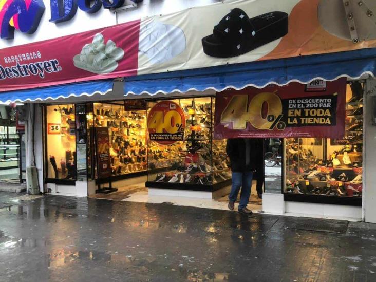 Sin tregua el mal clima; comerciantes se ven afectados Sin tregua el mal clima; comerciantes se ven afectados