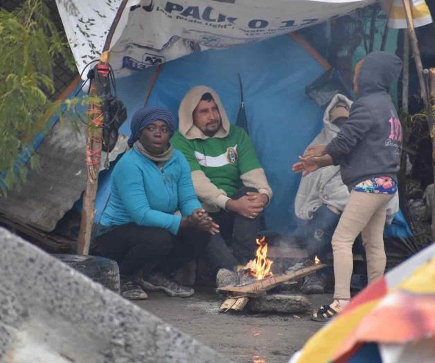 Por ‘miedo’ soportan frío