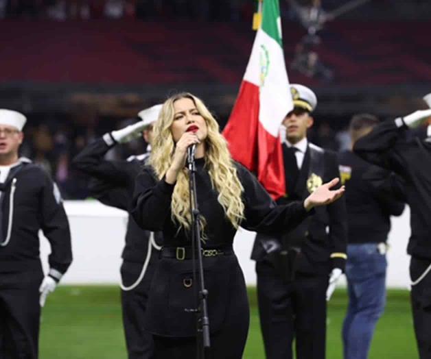 Sofía Reyes, la mexicana que cantó el himno nacional en la NFL Sofía Reyes, la mexicana que cantó el himno nacional en la NFL