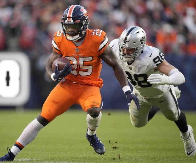 Broncos despiden a Gordon tras otro costoso balón suelto