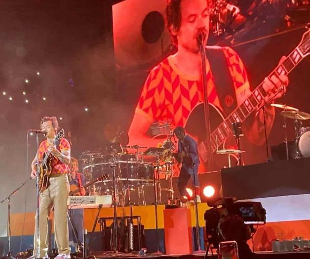 Luce Harry Styles arrollador 