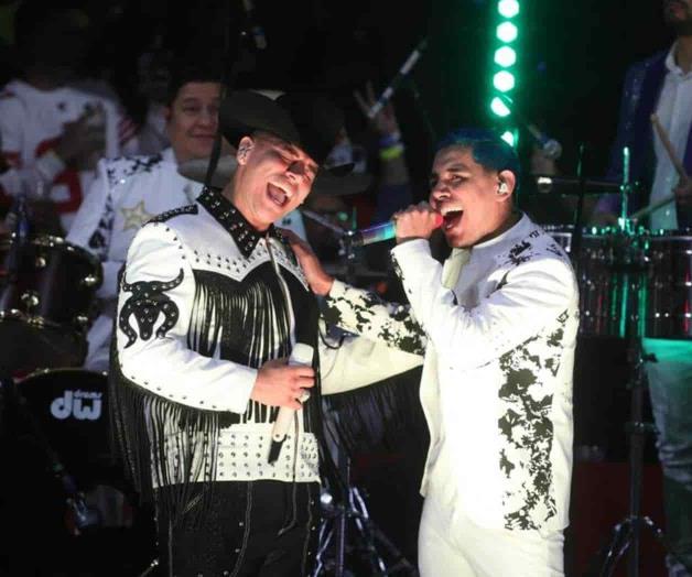 Sufren chiflidos y abucheos