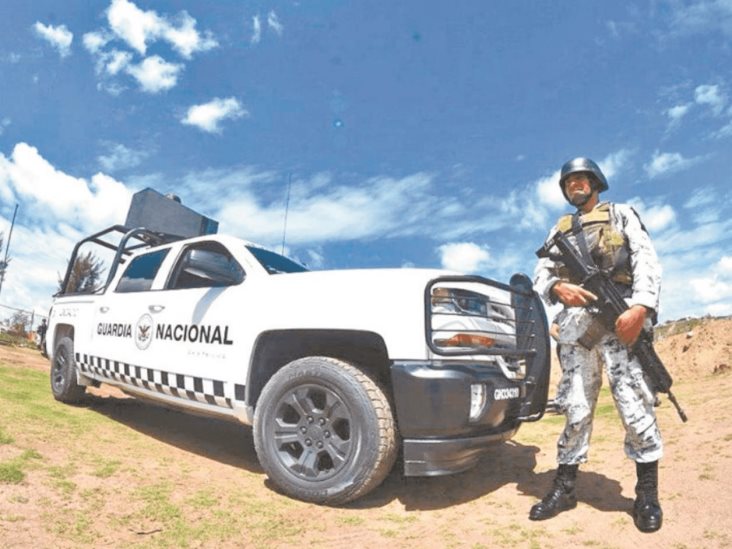 Guardia Nacional e INM rescatan a 220 migrantes en Veracruz Guardia Nacional e INM rescatan a 220 migrantes en Veracruz