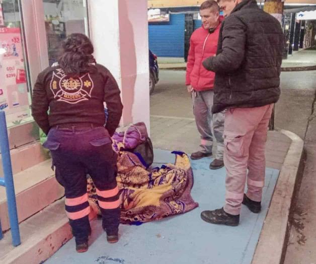 Colocan bandera negra en la playa