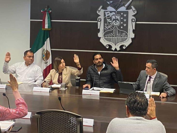Cambian presupuesto sin algunos regidores Cambian presupuesto sin algunos regidores