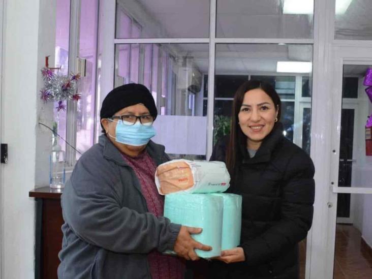 Sigue DIF con entrega de apoyos a pacientes Sigue DIF con entrega de apoyos a pacientes