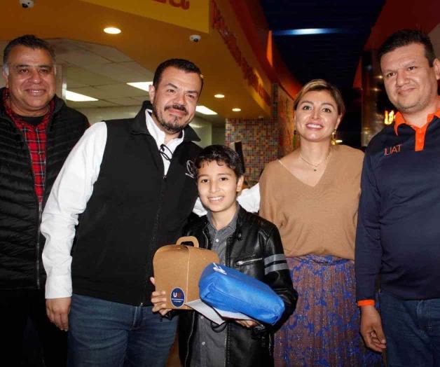 Asiste el rector a convivió con los trabajadores