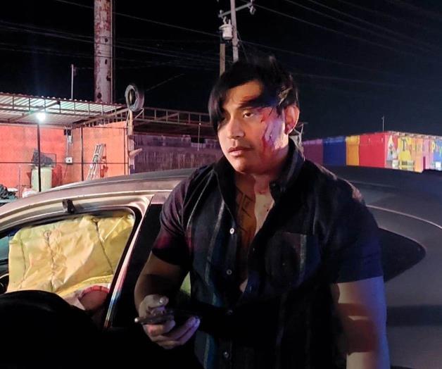 Destroza auto; choca por conducir ebrio