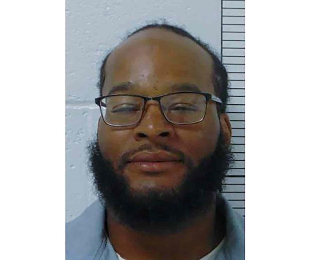 Quiere presenciar ejecución de su padre