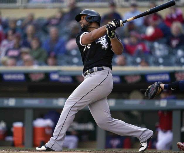 Firma José Abreu por 58 millones con Astros