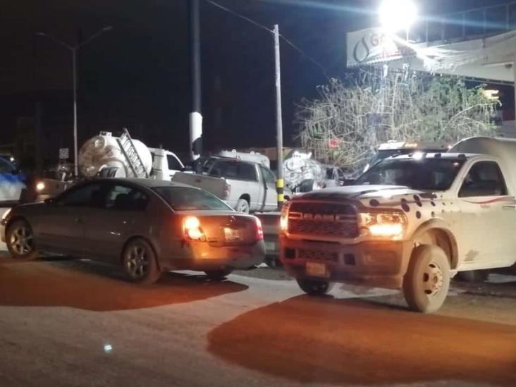 Largas filas para surtir gas Largas filas para surtir gas