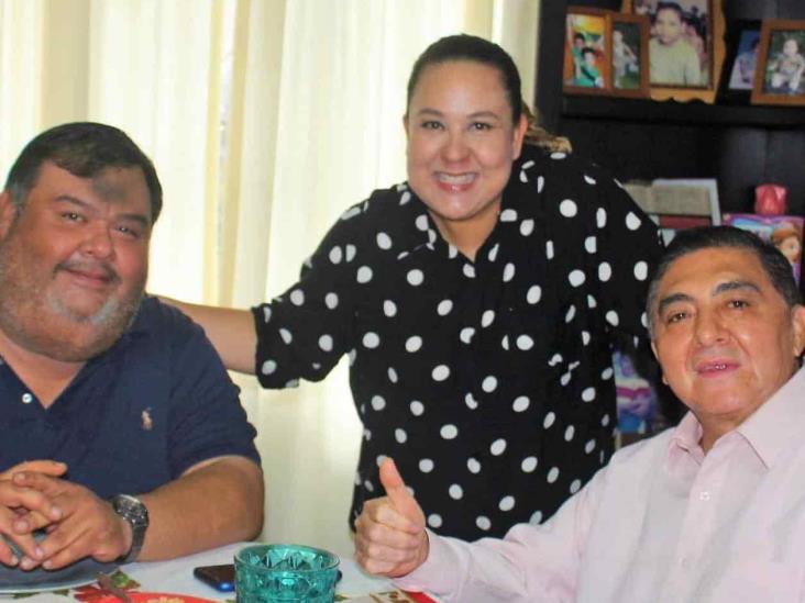 “Huicho Domínguez” apoya el turismo en el norte de Veracruz “Huicho Domínguez” apoya el turismo en el norte de Veracruz