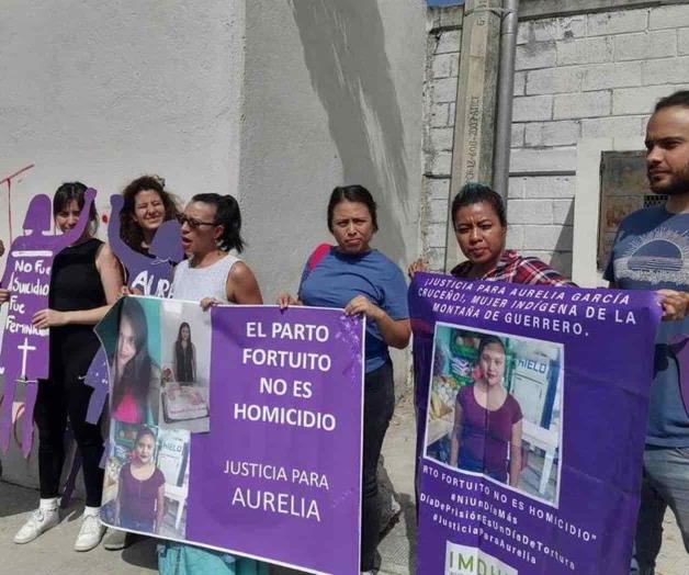 Acusan de criminalizar caso de indígena presa por aborto