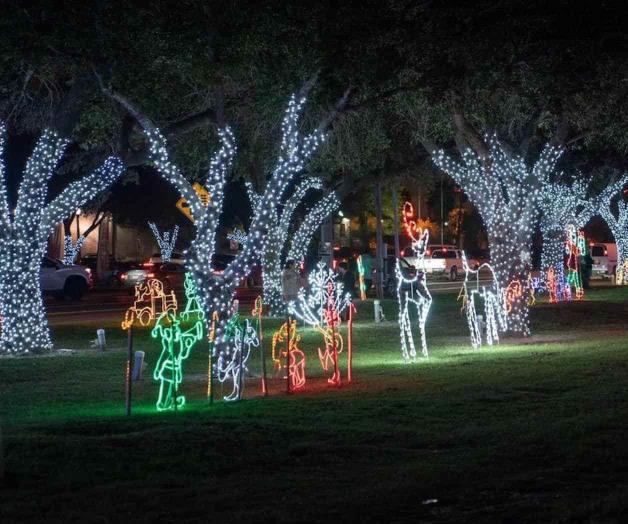 Dan bienvenida a la Navidad en el Valle