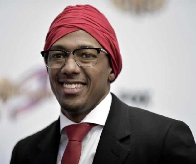 Hospitalizan a Nick Cannon por neumonía