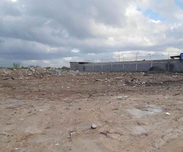 Tiran otras 100 casas migrantes