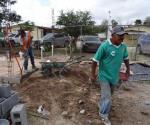 Construyen y remodelan los sanitarios en telesecundaria