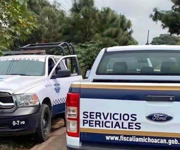 Hallan cinco cuerpos en predio de Uruapan, Michoacán