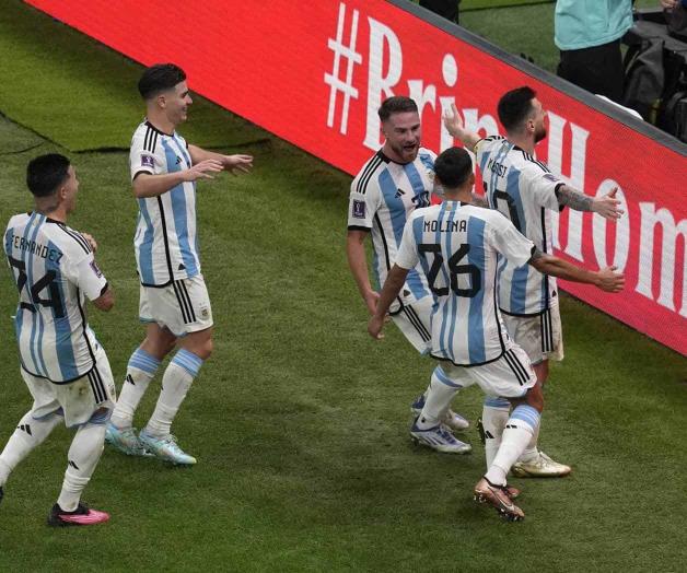 Argentina sufre pero avanza a Semifinales de Qatar 2022