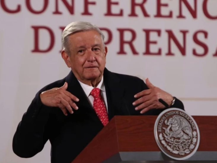 AMLO propone hacer planteamientos para mejorar el futbol mexicano AMLO propone hacer planteamientos para mejorar el futbol mexicano