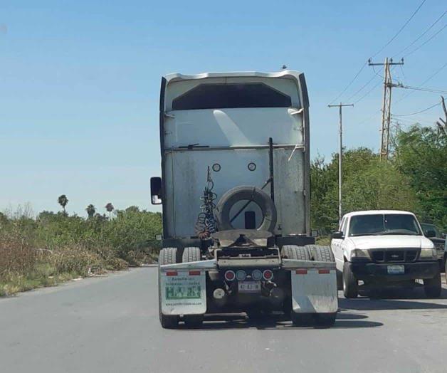 Quieren transportistas fuera a director de Tránsito