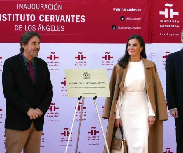 Reina Letizia de España visita LA para promover el español