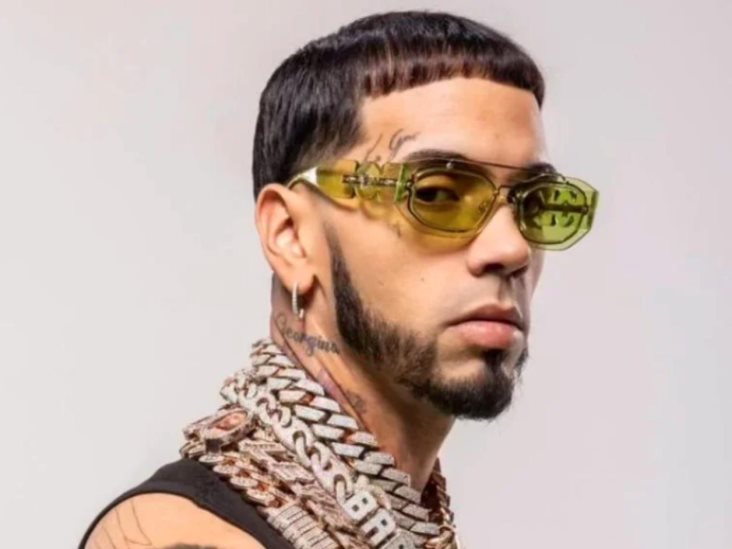 Hijo de Anuel AA aparece en el video de la canción Monstruo Hijo de Anuel AA aparece en el video de la canción Monstruo
