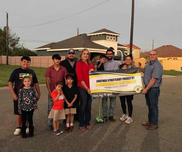 Encienden luminarias en área de La Quietud
