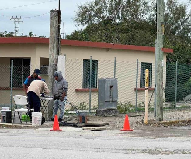 Roban cable de cobre a Telmex; sin servicio cientos de usuarios Roban cable de cobre a Telmex; sin servicio cientos de usuarios