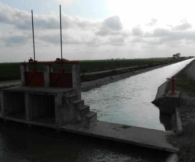 Analizan medir agua para riego