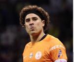 Andrés Guardado destaca el regreso de Guillermo Ochoa a Europa