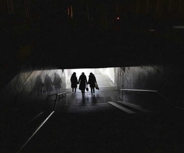 Zelenskyy regresa a Ucrania tras viaje a EEUU