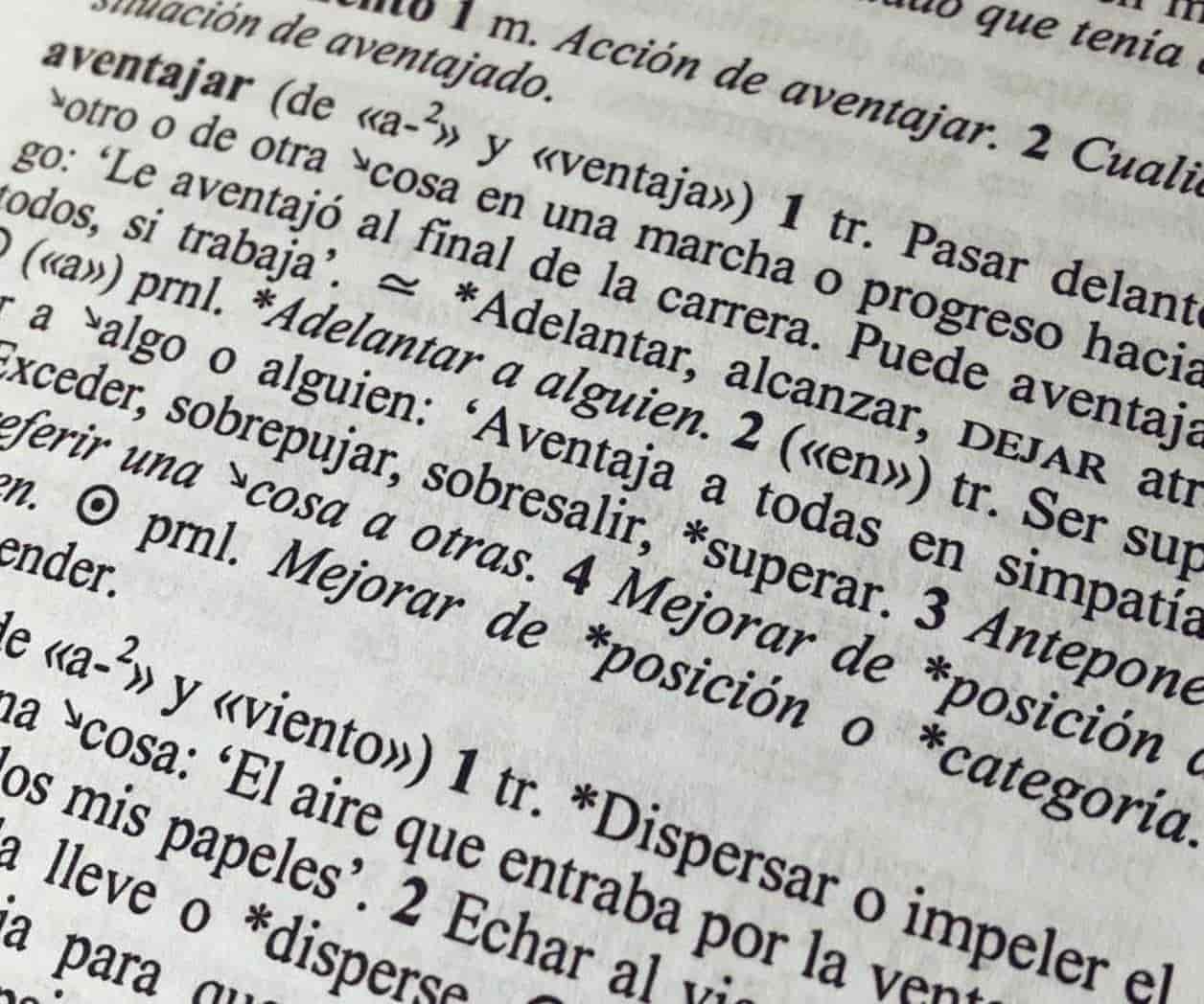 Micromachismo' o 'puntocom', nuevas palabras del Diccionario de la Lengua  Española