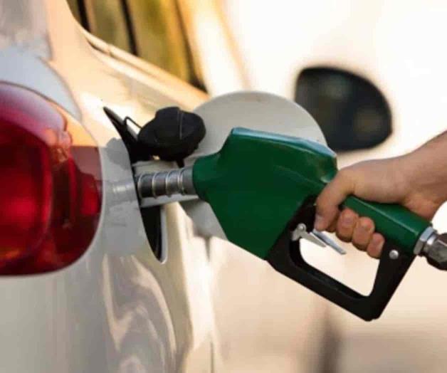 Gasolinas, refrescos y cigarros subirán de precio en 2023