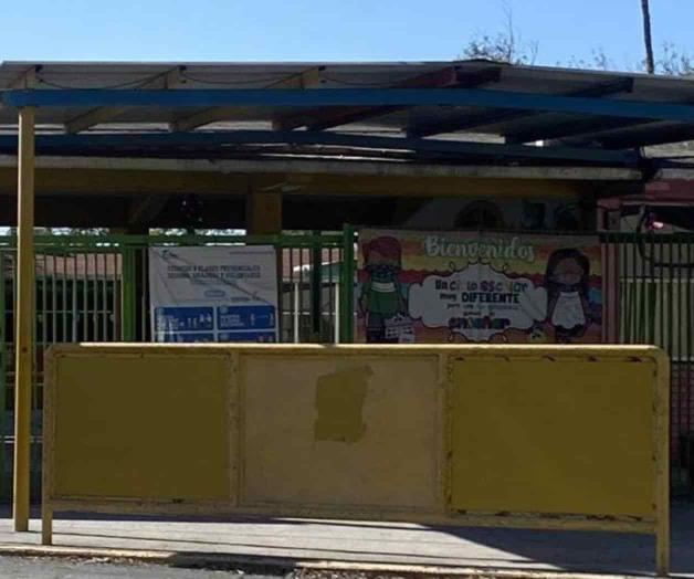 Se unen padres de familia y vecinos para evitar hurtos en escuelas