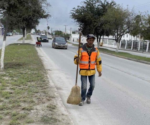Embellecen los accesos a la ciudad de Río Bravo