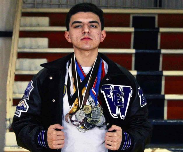 Destaca joven voleibolista en torneo de Illinois