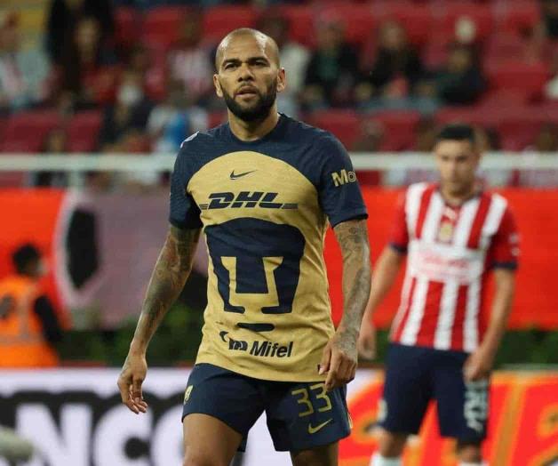 Dani Alves es acusado de presunta agresión sexual