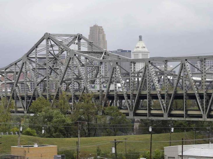 Reciben 1,630 mdd para puente crucial Reciben 1,630 mdd para puente crucial