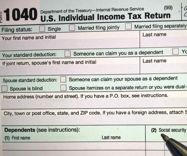 Preparaba declaraciones fraudulentas de impuestos