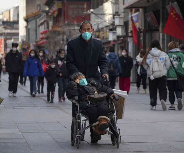 China critica pruebas de COVID y amenaza con contramedidas