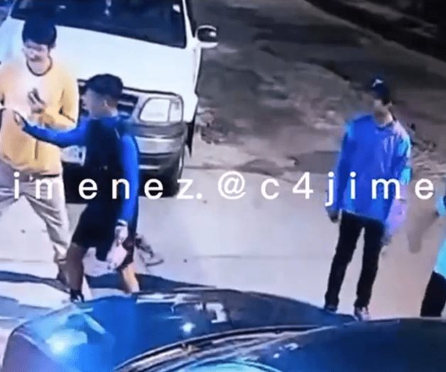 Menores arrojan cohete en ventana Menores arrojan cohete en ventana